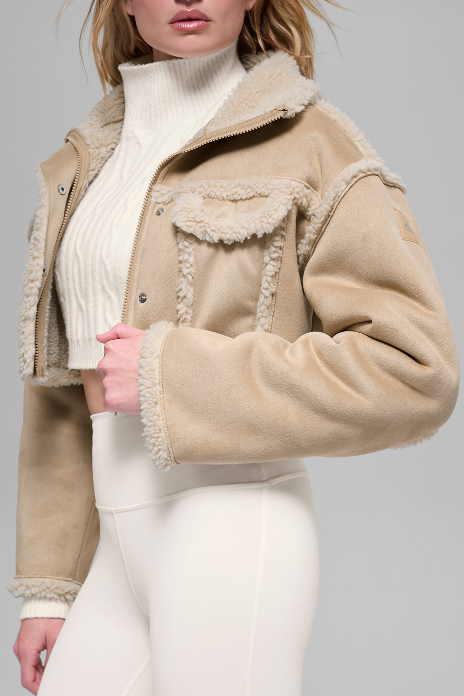 alo Faux Shearling Snowfall Cropped Jacket - Woodland Tan