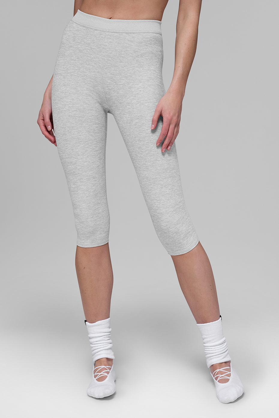 alo Alosoft High-Waist Iconic 90's Capri - Athletic Heather Grey