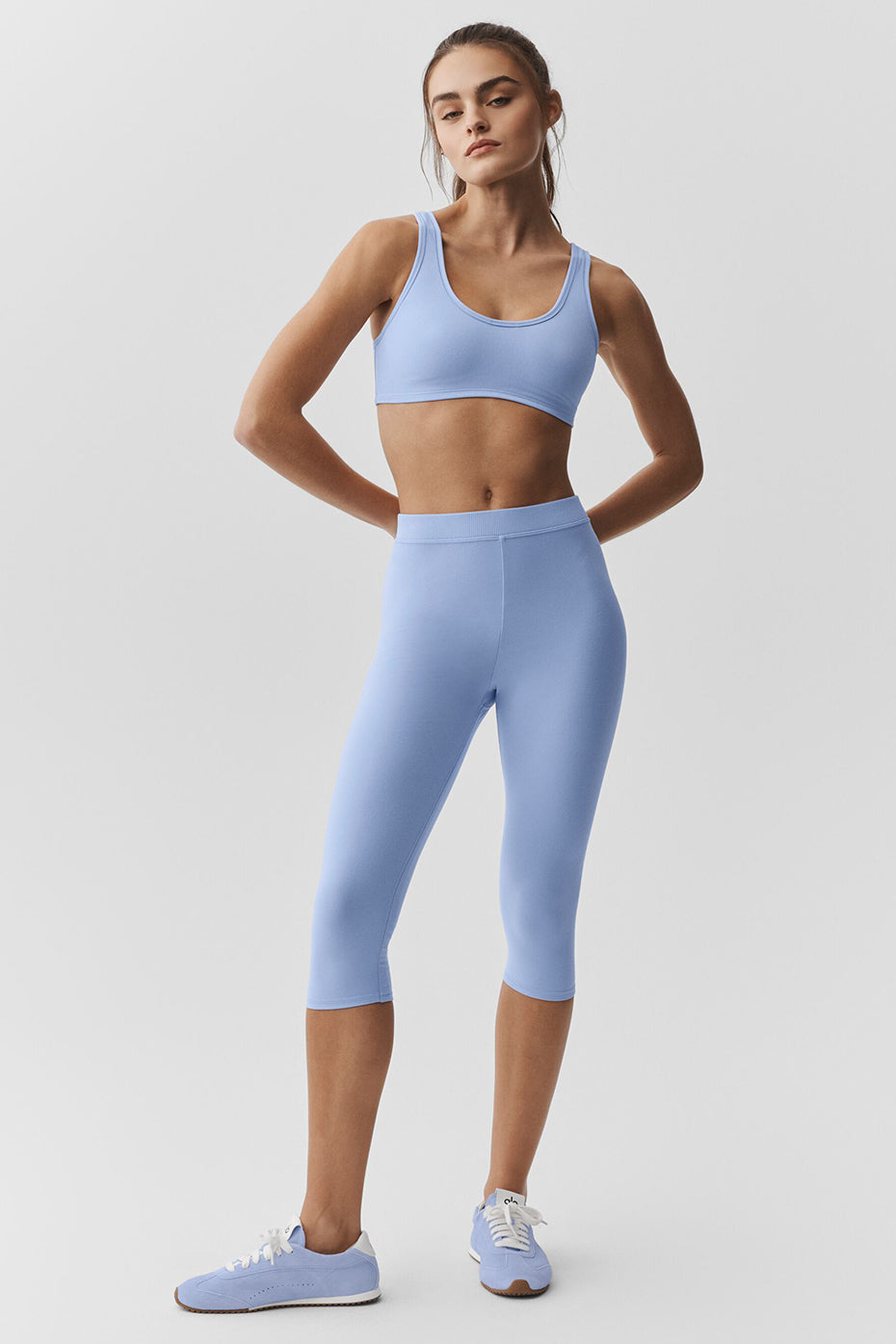 alo Alosoft High-Waist Iconic 90's Capri - Light Provence Blue
