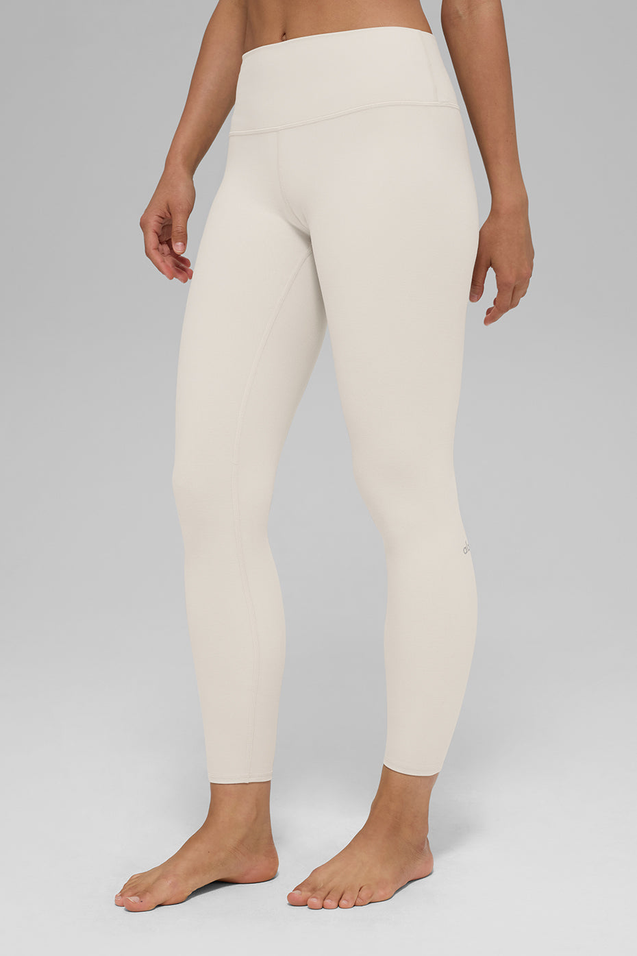 alo Alosoft High-Waist 7/8 Highlight Legging - Bone