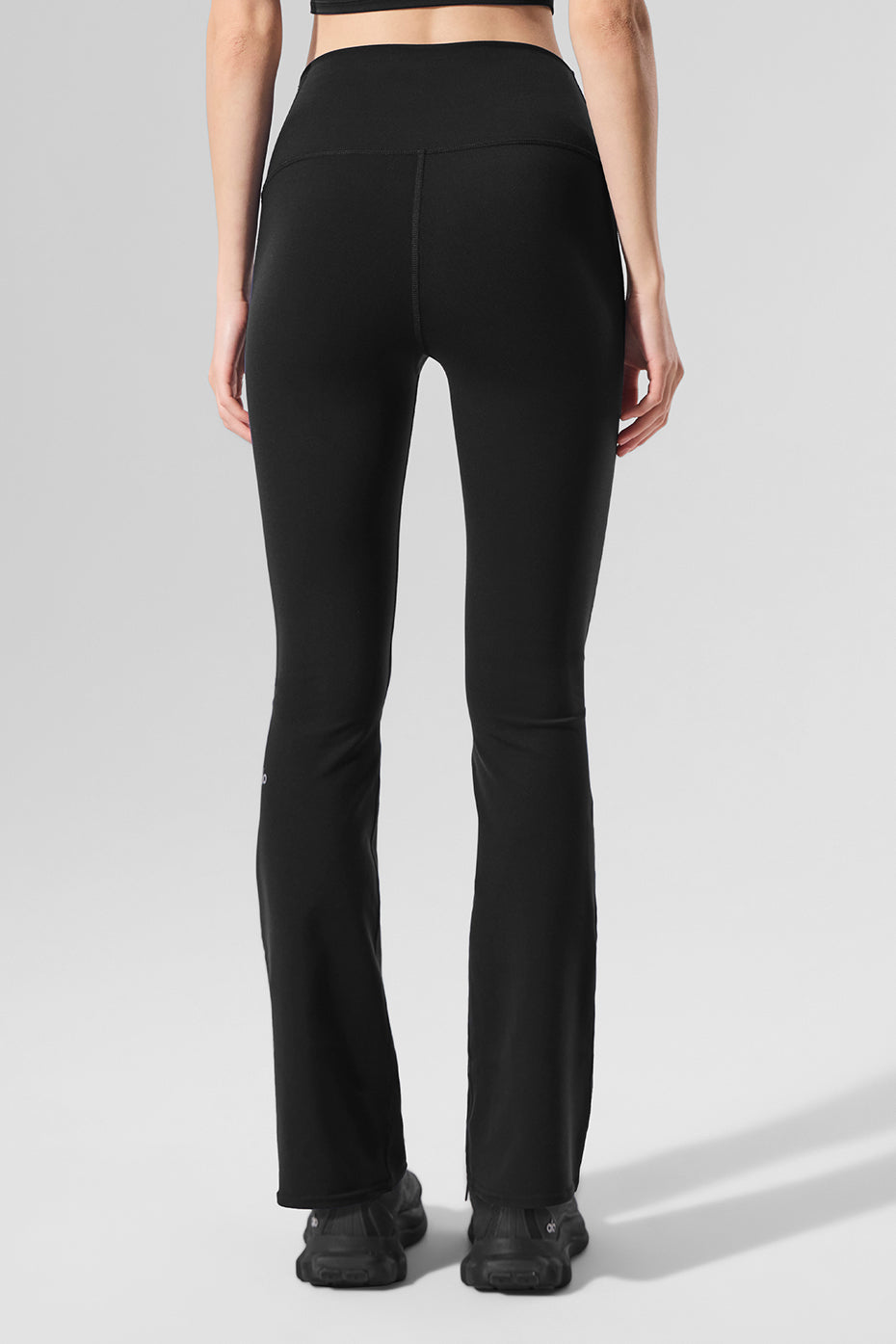 alo Airbrush High-Waist 7/8 Bootcut Legging - Black