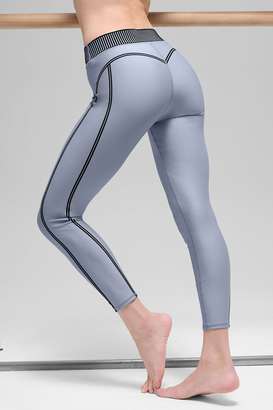 alo Airlift High-Waist 7/8 Line Up Legging - Winter Frost