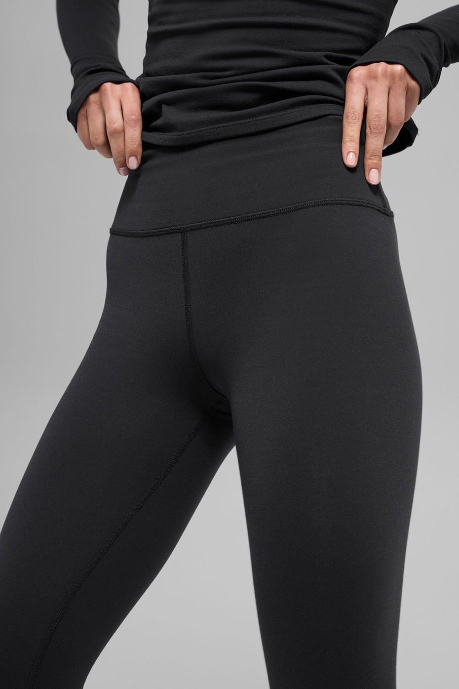 alo Airbrush Winter Warm High-Waist Nocturne Legging - Black