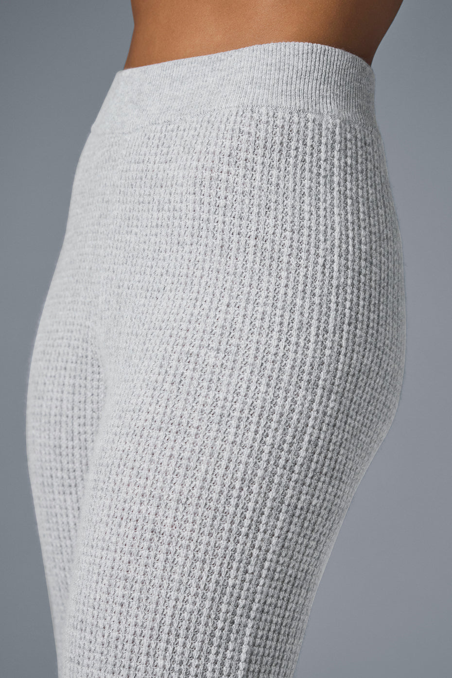 alo Cashmere High-Waist Plush Waffle Pant - Athletic Heather Grey