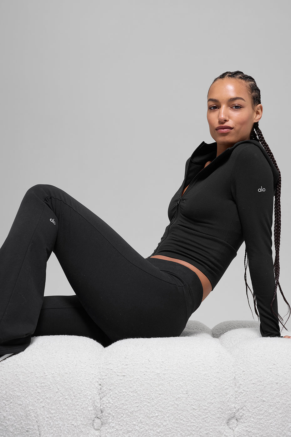 alo Sway Bootcut Sweatpant - Black