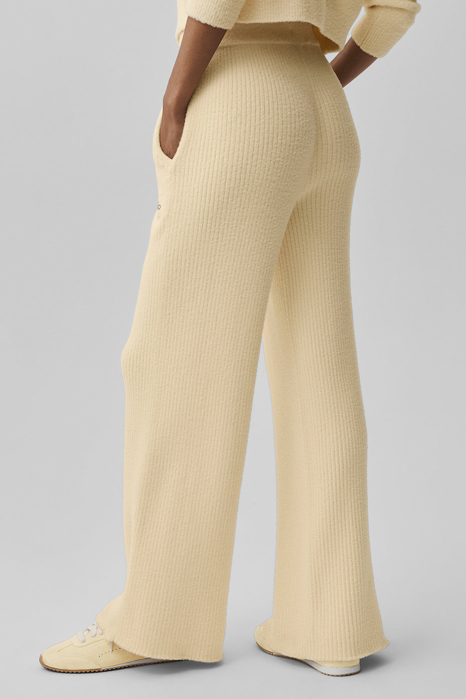 alo Snuggle Up Sweater High-Waist Wide Leg Pant - Candlelight Yellow