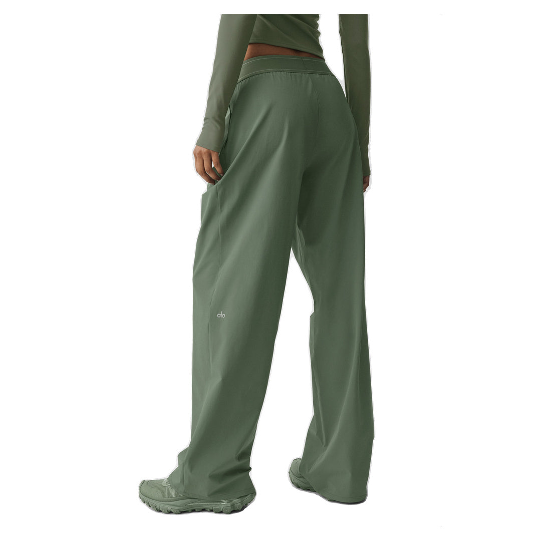 ALO Suit Up Trouser (Regular) - Bamboo Green