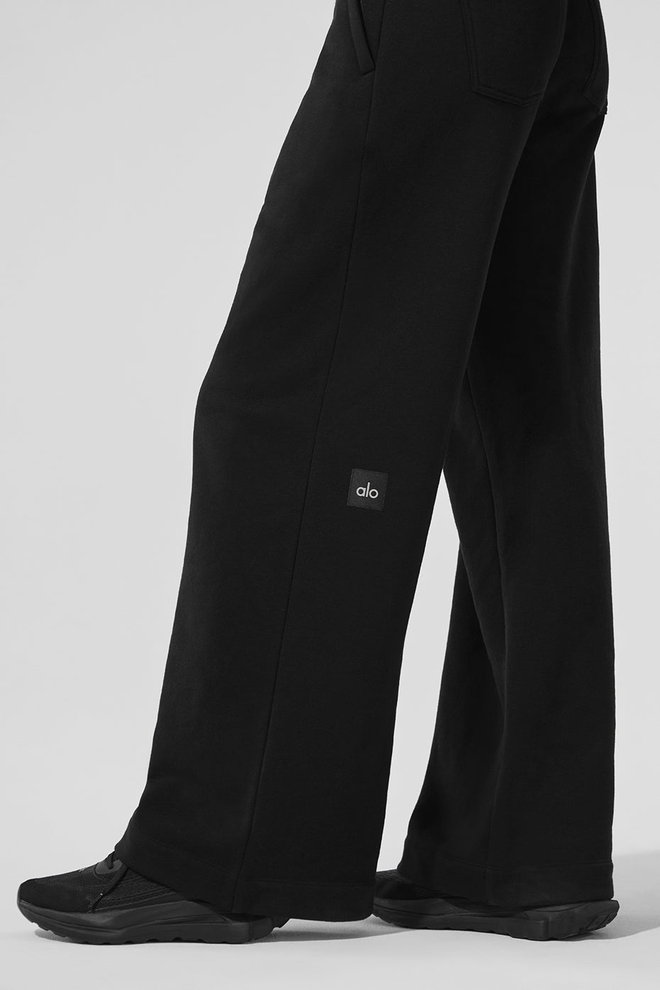 alo Serenity Wide Leg Sweatpant - Black