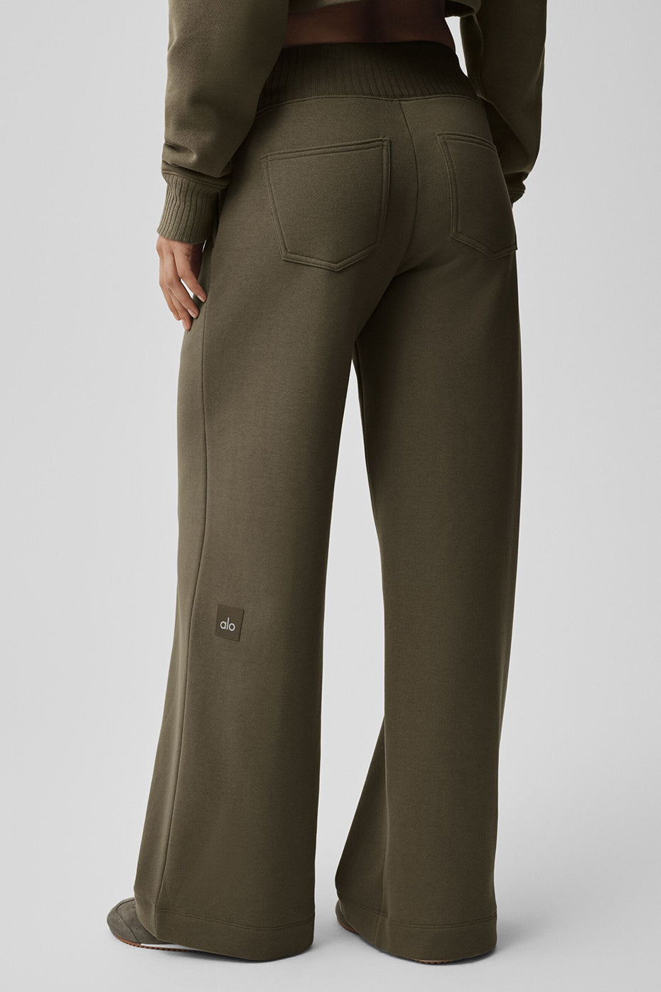 alo Serenity Wide Leg Sweatpant - Olive Tree