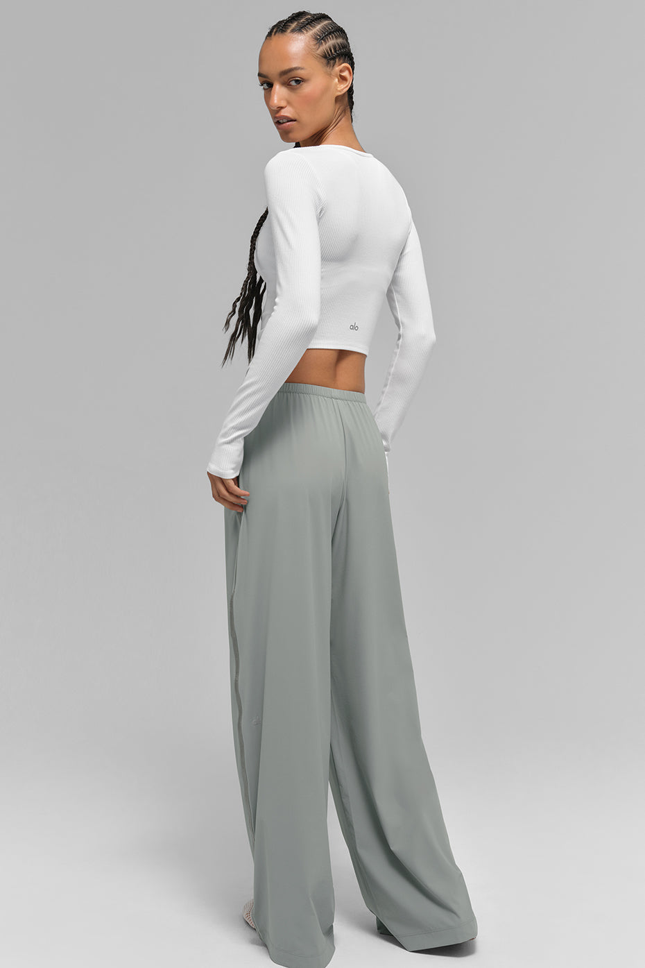 alo Breezy Wide Leg Pant (Long) - Lunar Grey