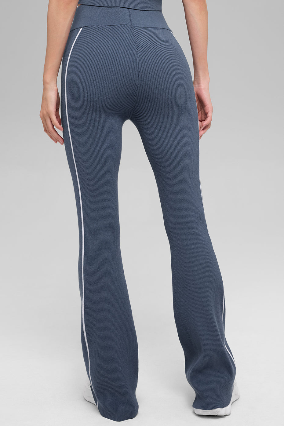 alo Ribbed Sweater Knit Highline Flare Pant - Bluestone/White