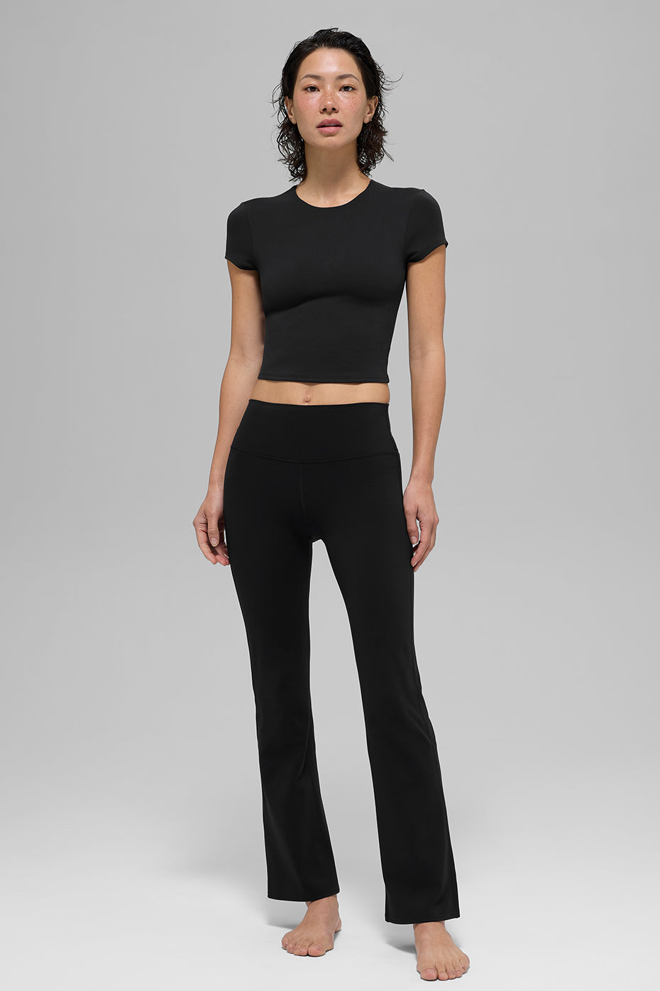 alo ALO Softsculpt High-Waist 7/8 Bootcut Legging - Black