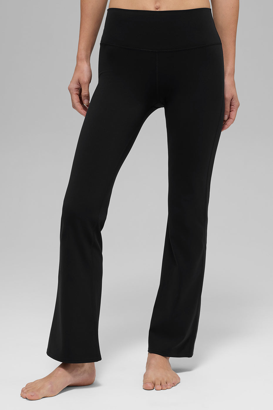 alo ALO Softsculpt High-Waist 7/8 Bootcut Legging - Black