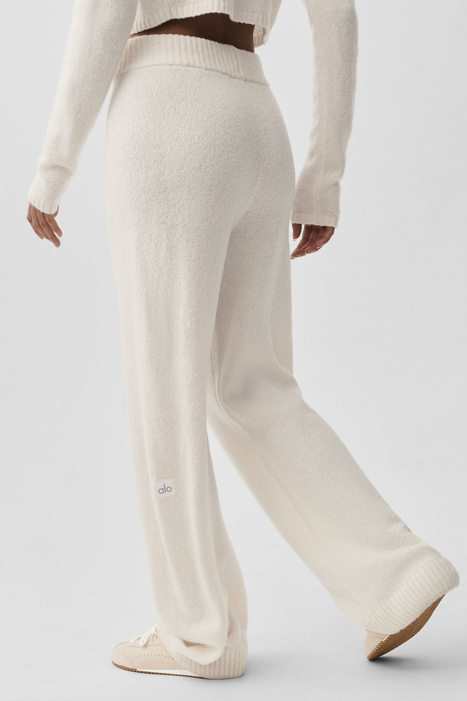 alo Wool Cashmere High-Waist New Class Wide Leg Pant - Ivory