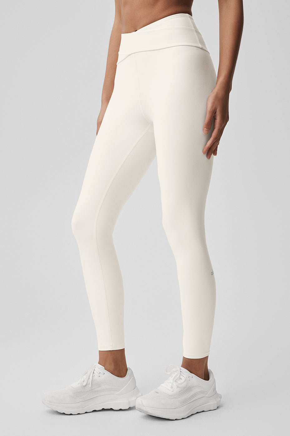 alo Airlift High-Waist 7/8 Horizon Legging - Ivory