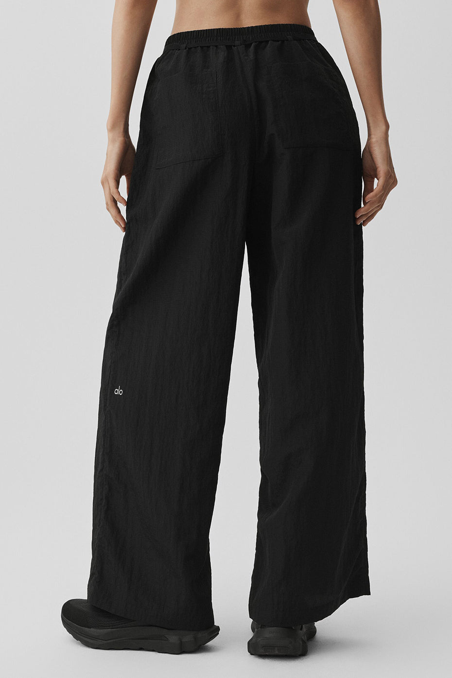 alo Ripstop Electric Straight Leg Pant - Black