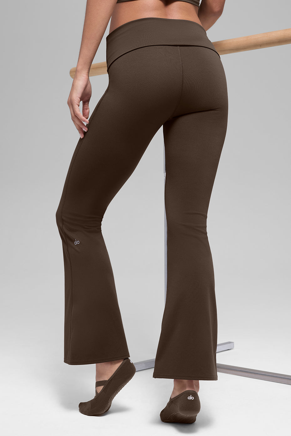 alo ALO Softsculpt 7/8 Foldover Flare Legging - Espresso