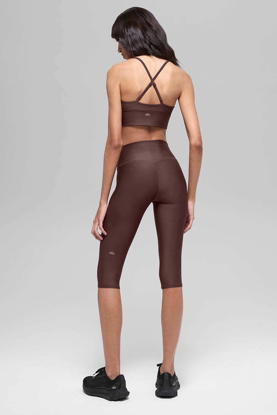 alo 16'' High-Waist Airlift Capri - Brownstone