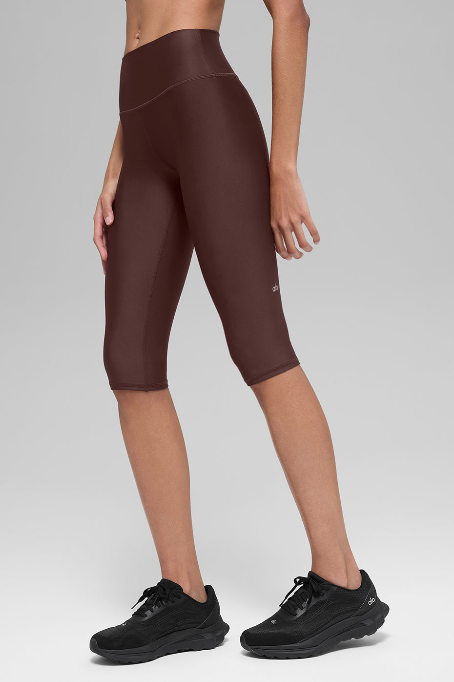 alo 16'' High-Waist Airlift Capri - Brownstone