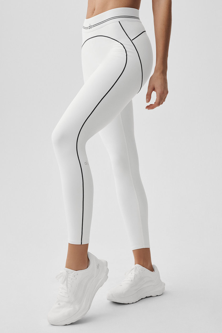 alo Airbrush High-Waist 7/8 Heart Throb Legging - White/Black