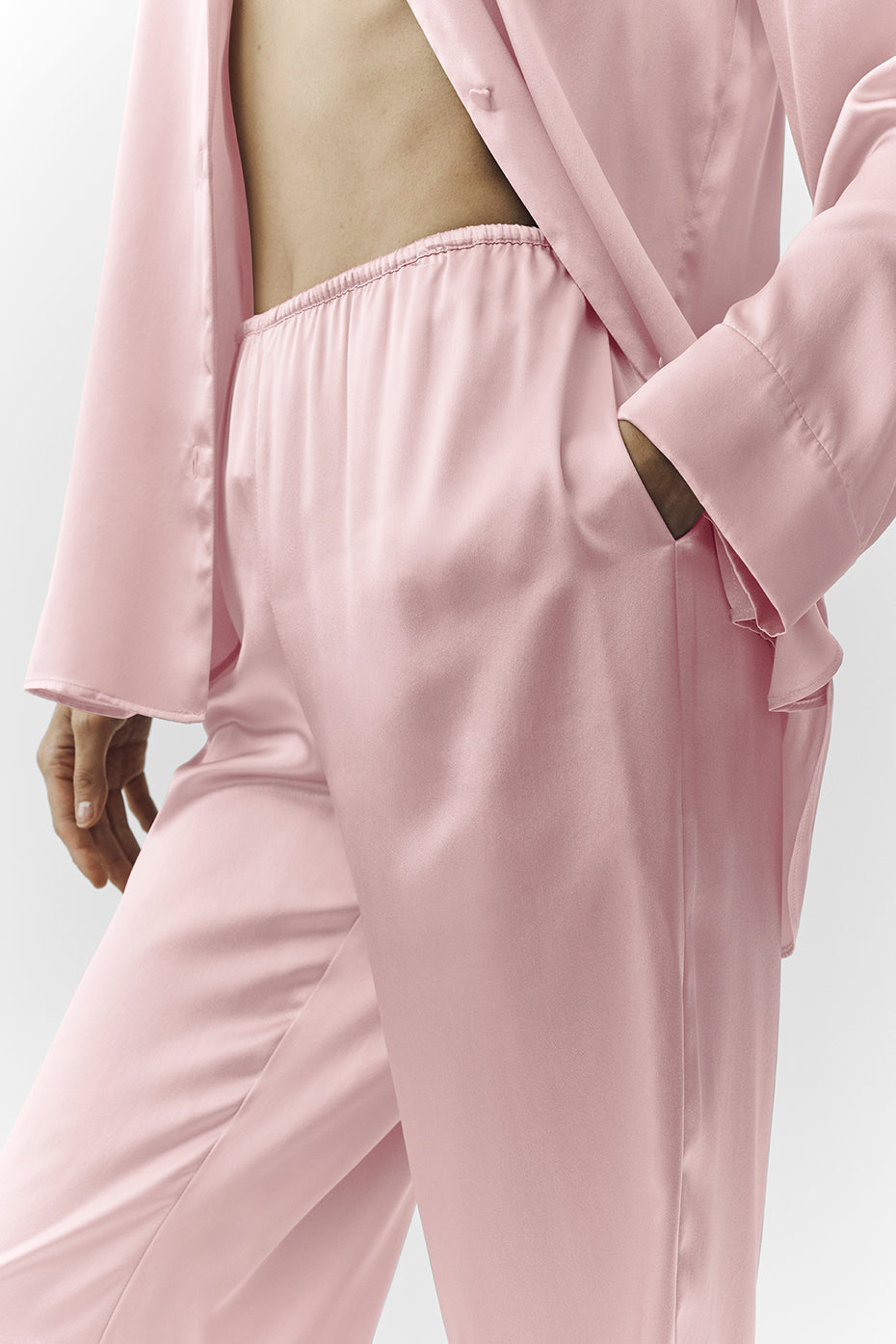 alo Silk Luminous Pant (Regular) - Pink Champagne