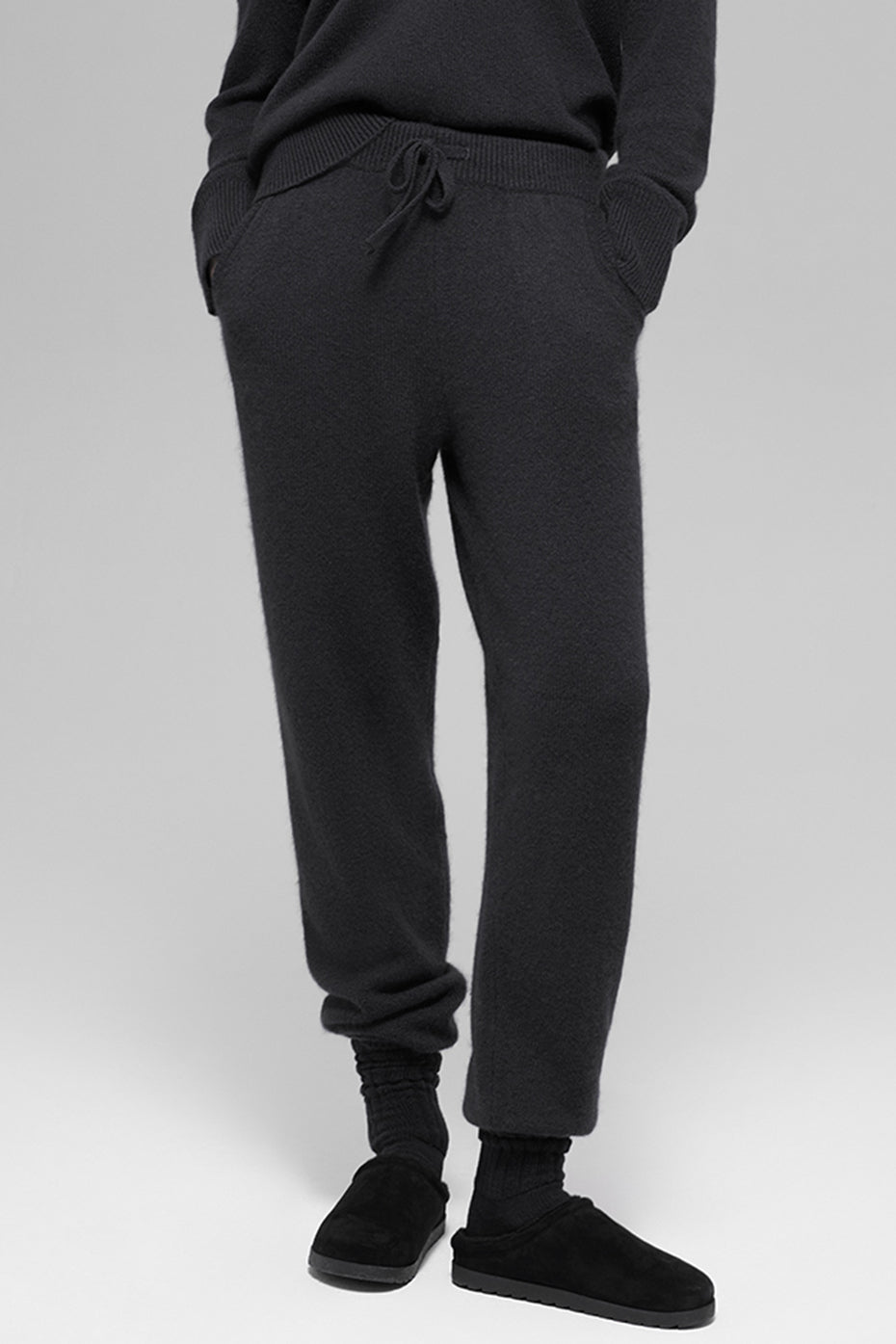 alo Wool Cashmere High-Waist New Class Jogger - Black