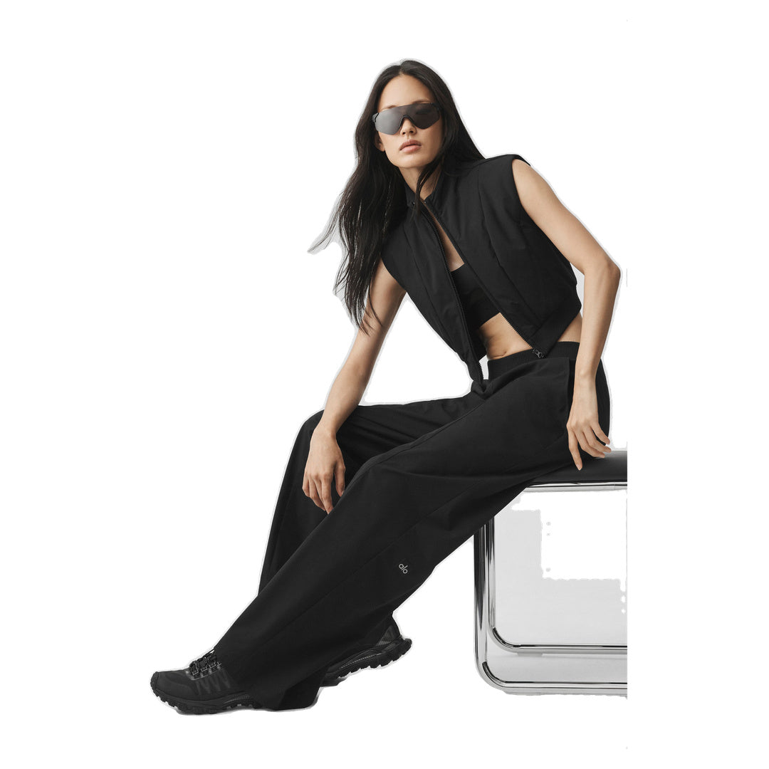 ALO High-Waist Momentum Straight Leg Pant - Black
