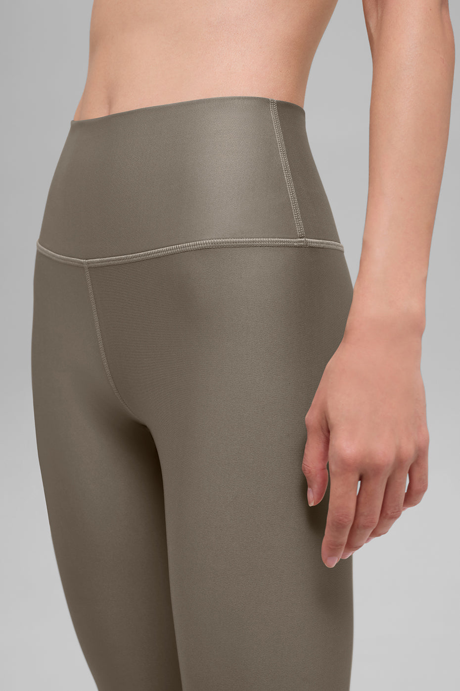 alo High-Waist Airlift Legging - Light Cocoa