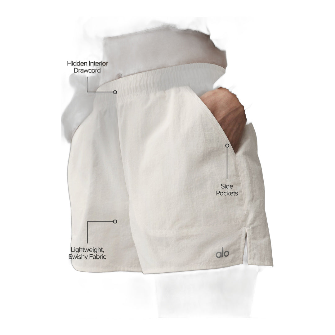 alo Alumni Short - Ivory