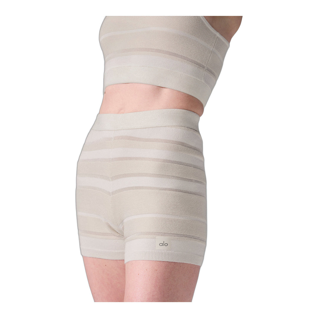 alo Sport Play High-Waist Knit Short - Ivory/Alabaster