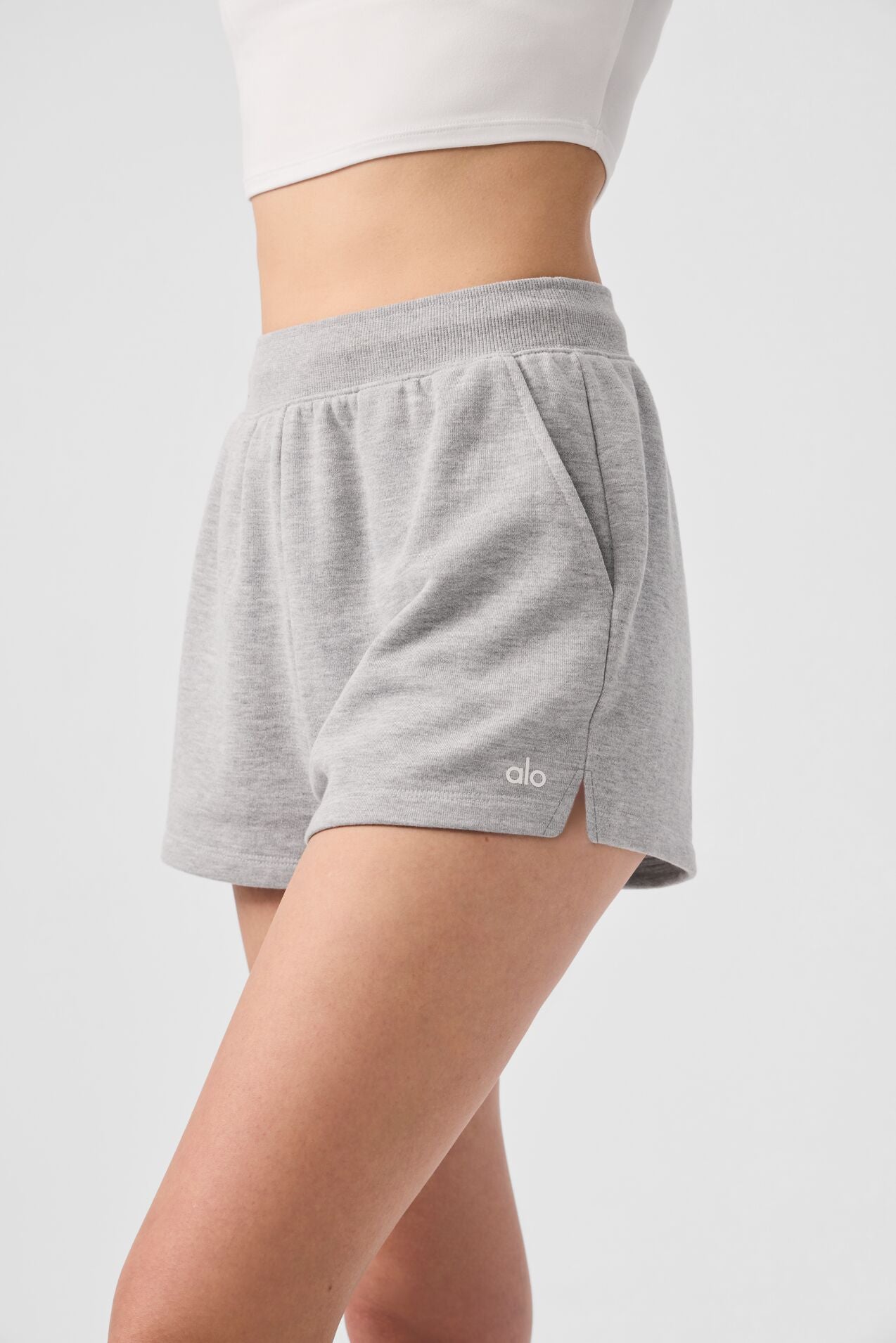 alo Low Key Sweat Short - Athletic Heather Grey