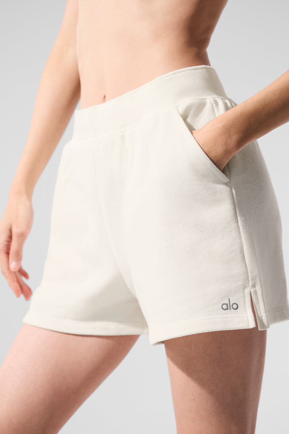 alo Low Key Sweat Short - Ivory