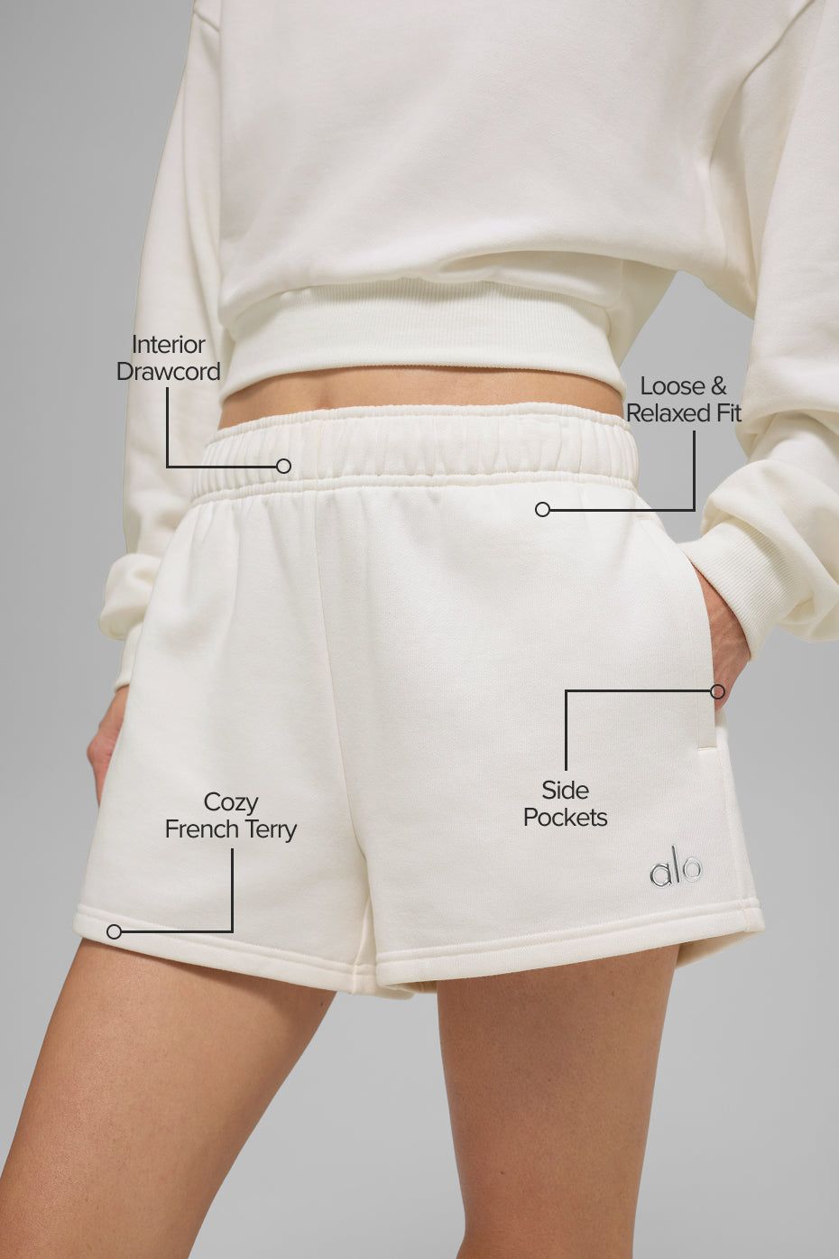 alo Accolade Short - Ivory