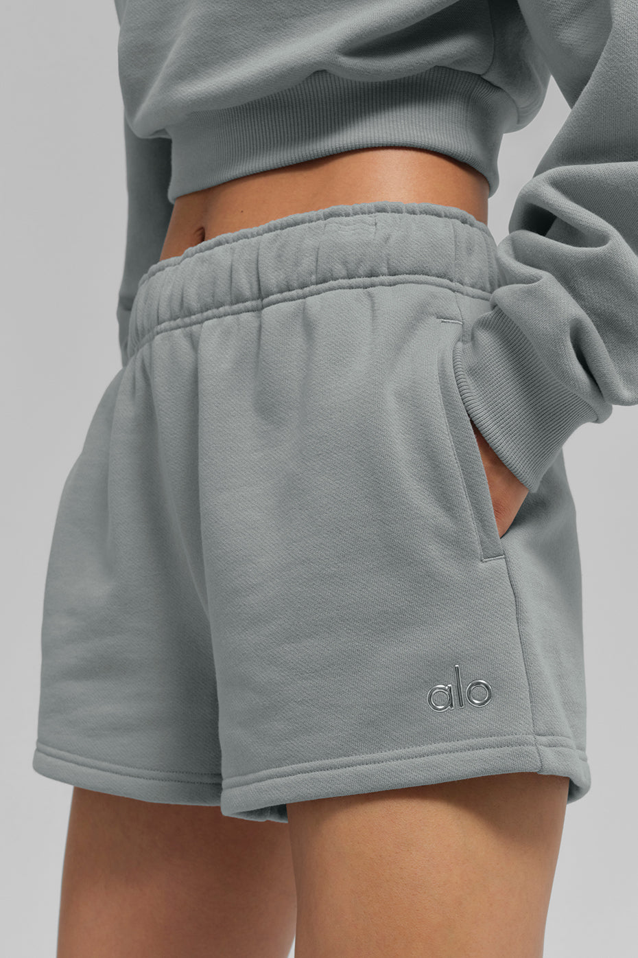 alo Accolade Short - Lunar Grey