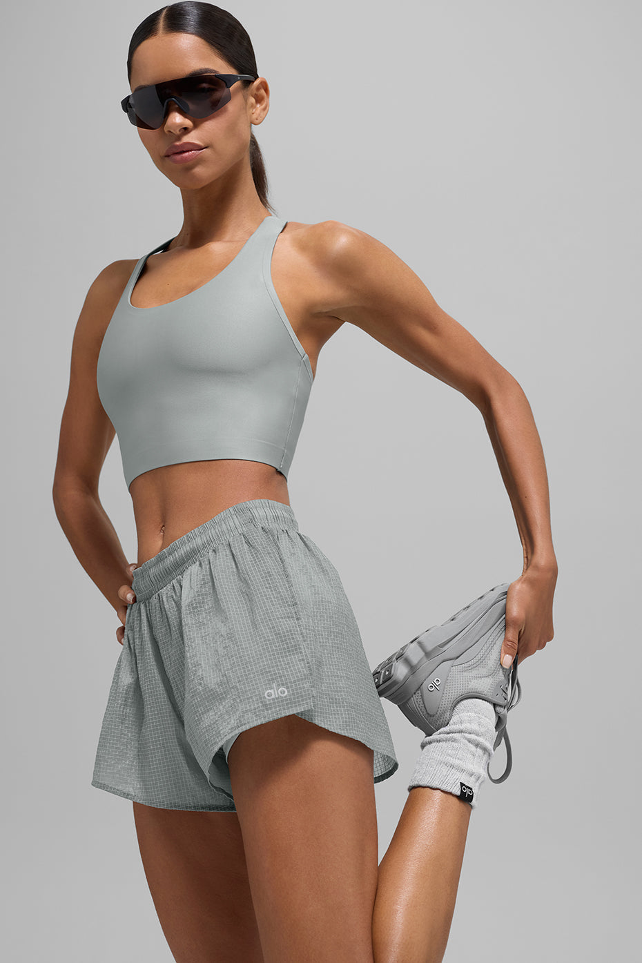 alo Game Time Short - Lunar Grey