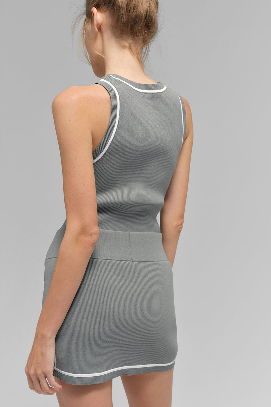 alo Ribbed Sweater Knit Highline Mini Skirt - Lunar Grey/White
