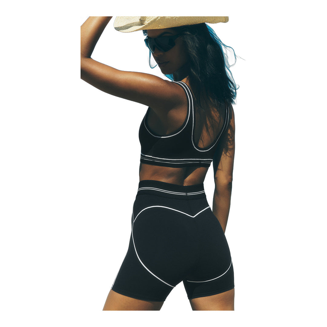 alo 4" Airbrush High-Waist Heart Throb Short - Black/White