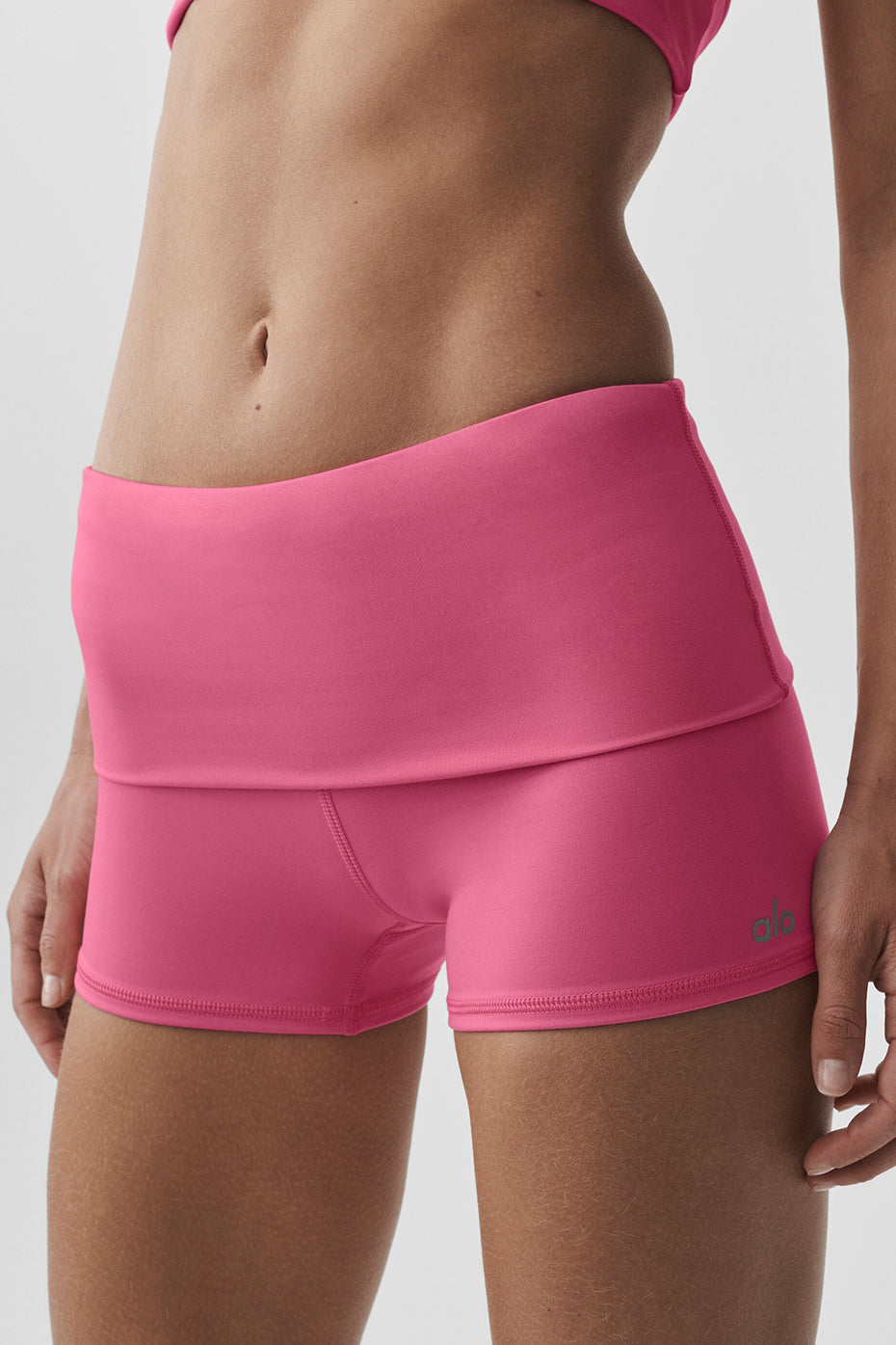 alo 3" ALO Softsculpt Low-Rise Foldover Short - Paradise Pink