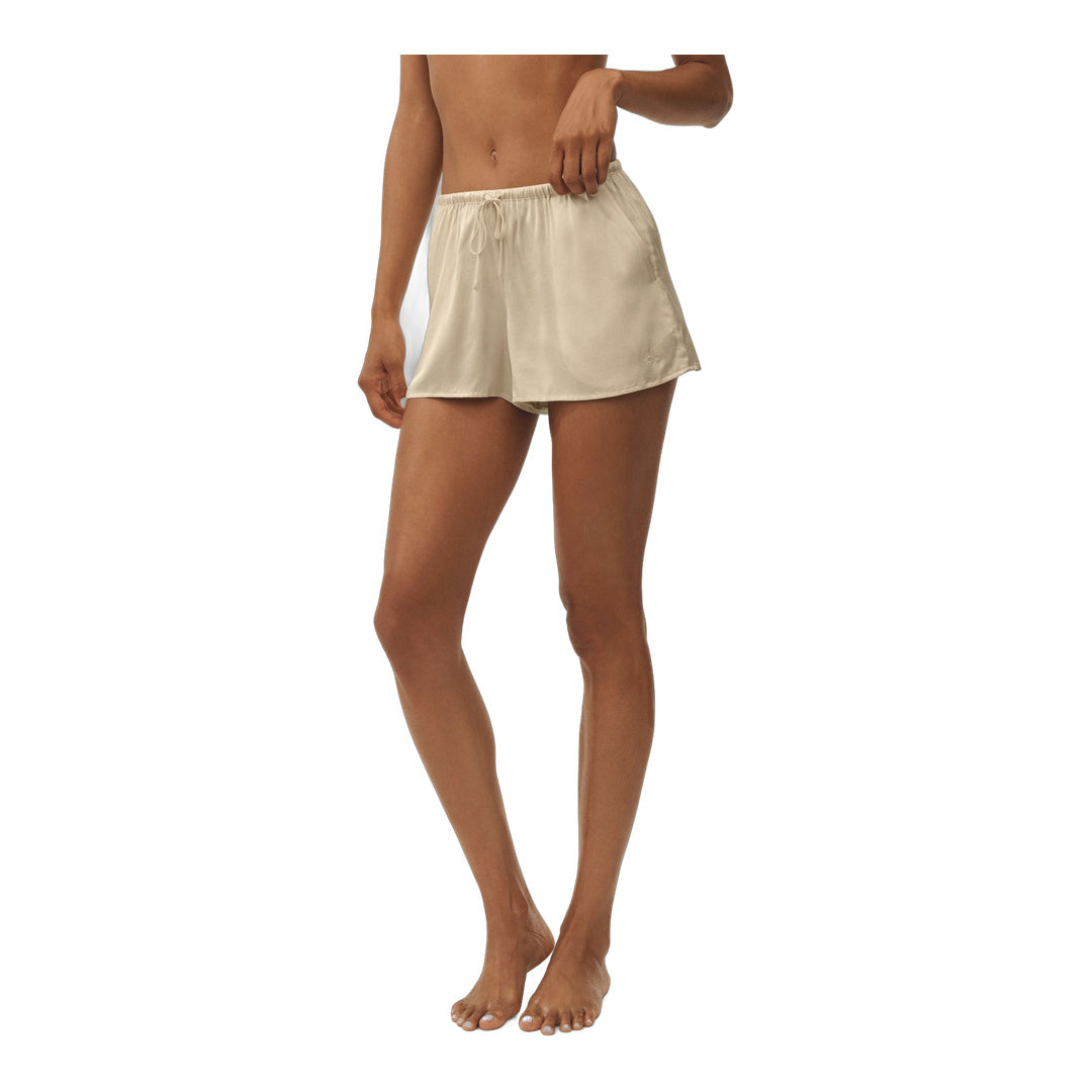 alo Silk Blend Radiance Short - Sandy Beige