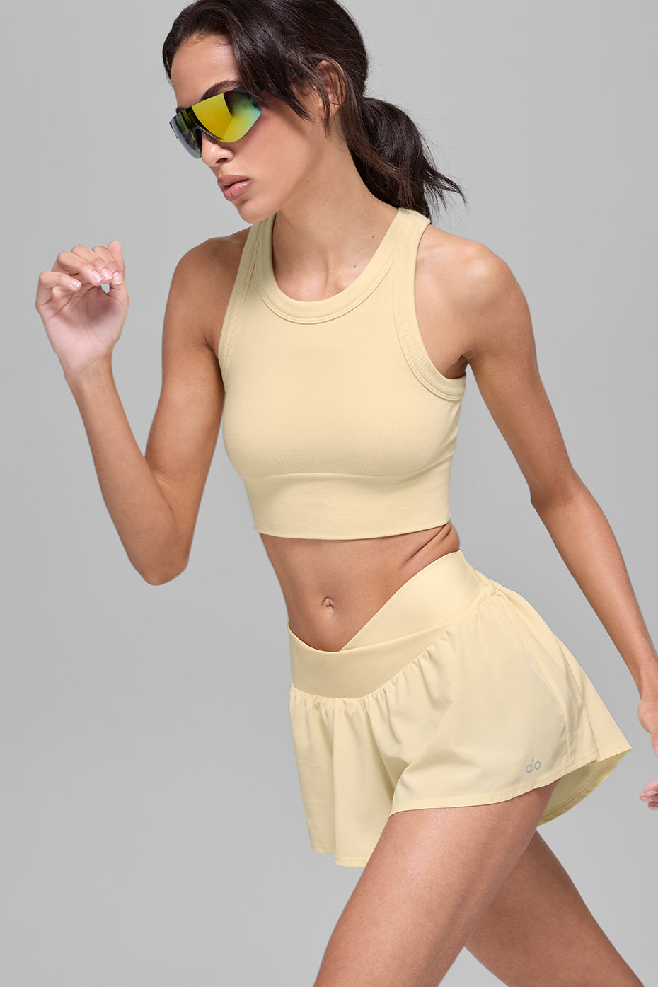 alo Seamless Delight High Neck Bra - Candlelight Yellow