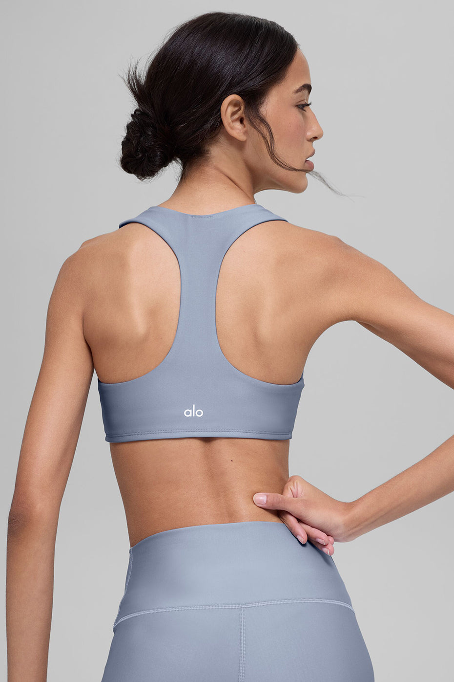 alo Airlift Advantage Racerback Bra - Winter Frost