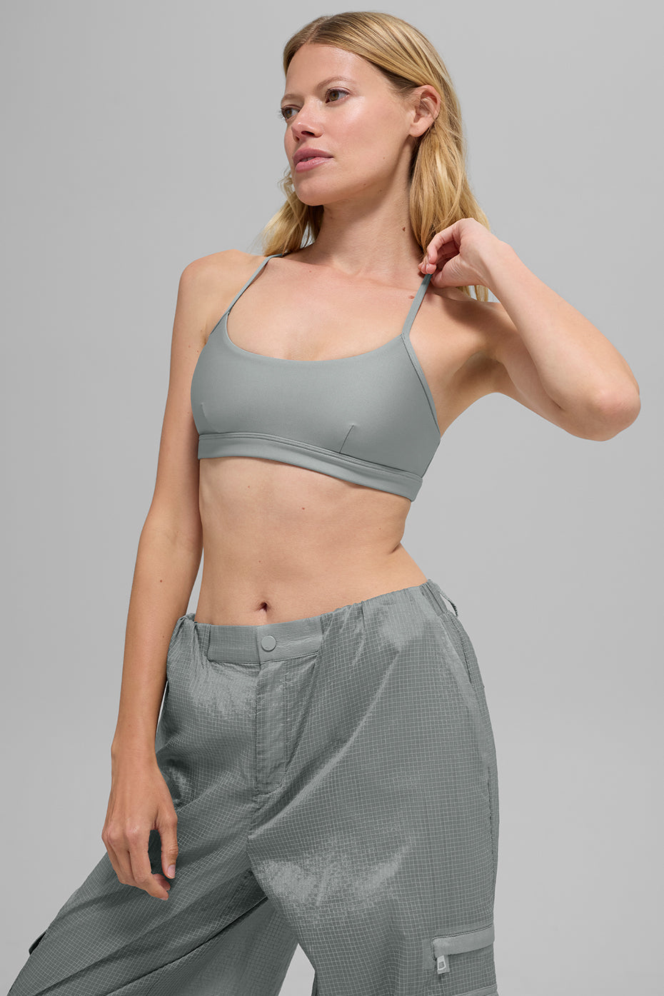 alo Airlift Intrigue Bra - Lunar Grey