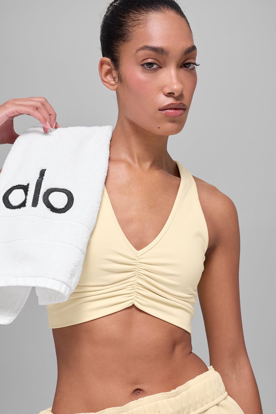 alo Wild Thing Bra - Candlelight Yellow