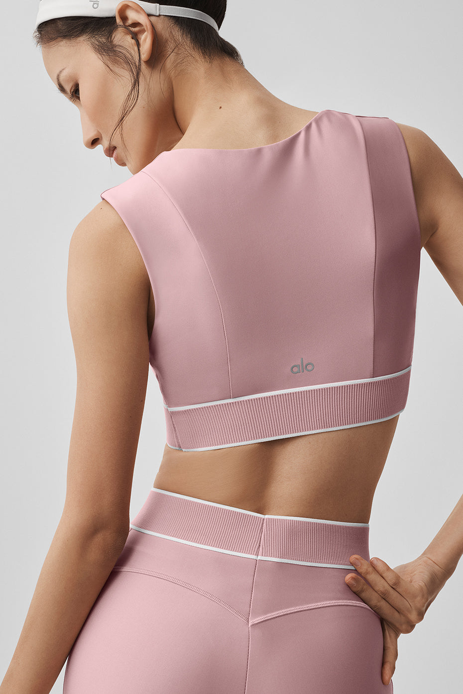 alo Airlift Alignment Bra - Vintage Pink/White