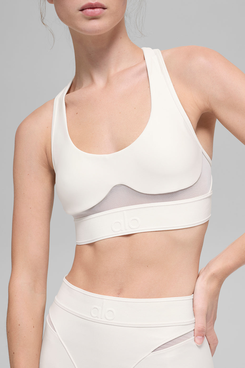 alo Airlift Rebel Bra - Ivory