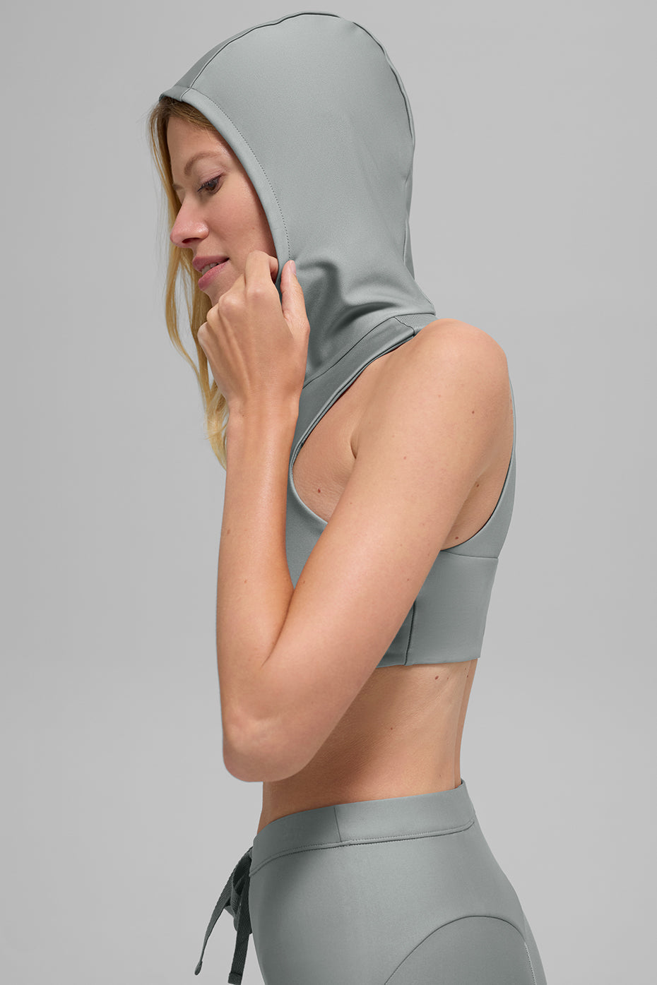 alo Airlift Light Speed Hooded Bra - Lunar Grey