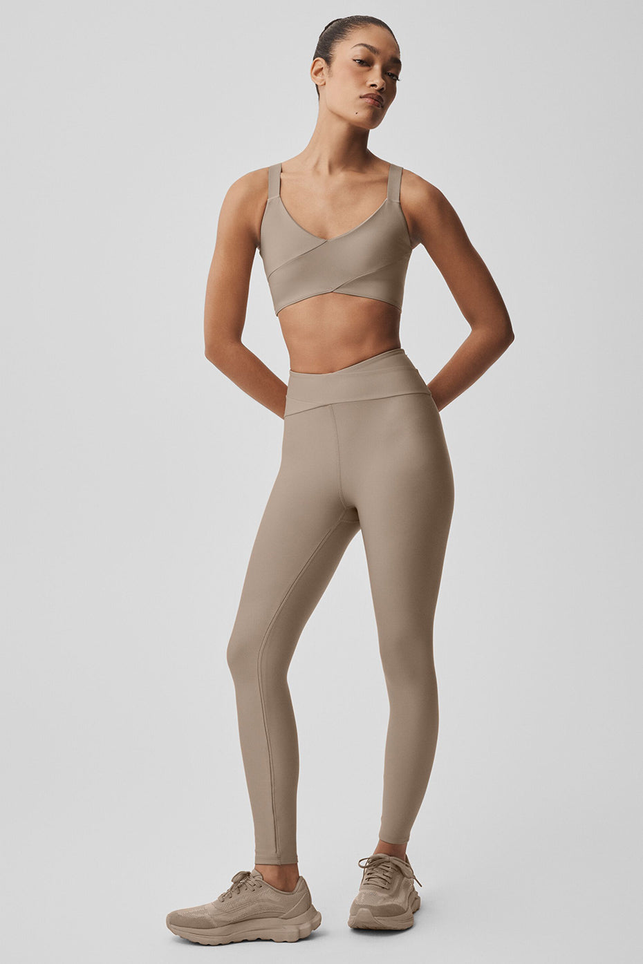 alo Airlift Horizon Bra - Gravel