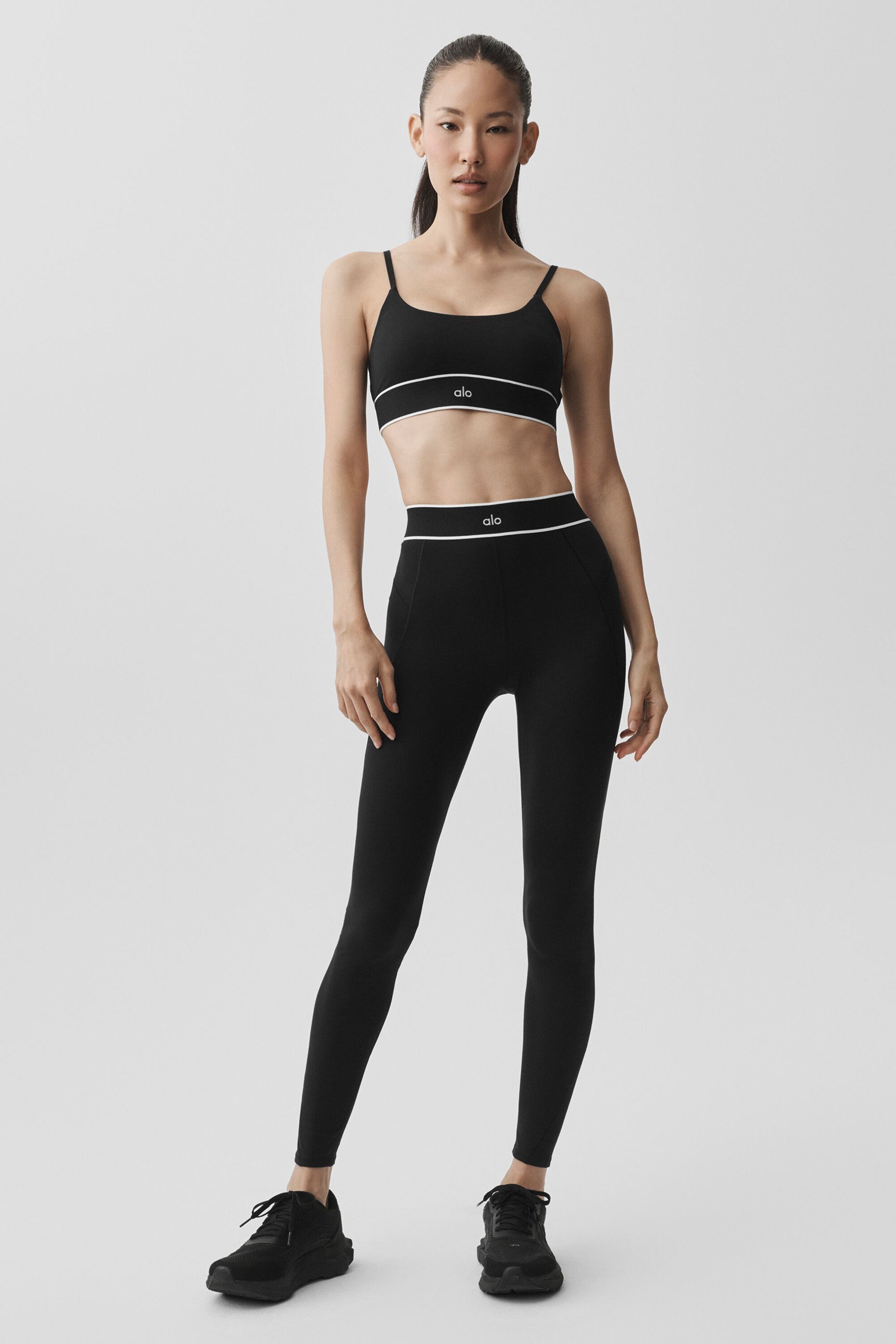 alo ALO Softsculpt Amp It Up Bra - Black