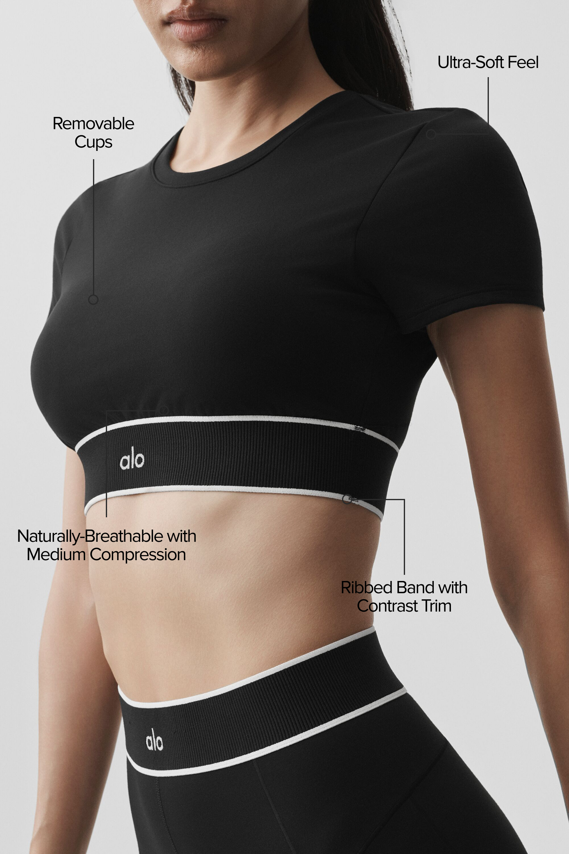 alo ALO Softsculpt Amp It Up Short Sleeve Bra - Black