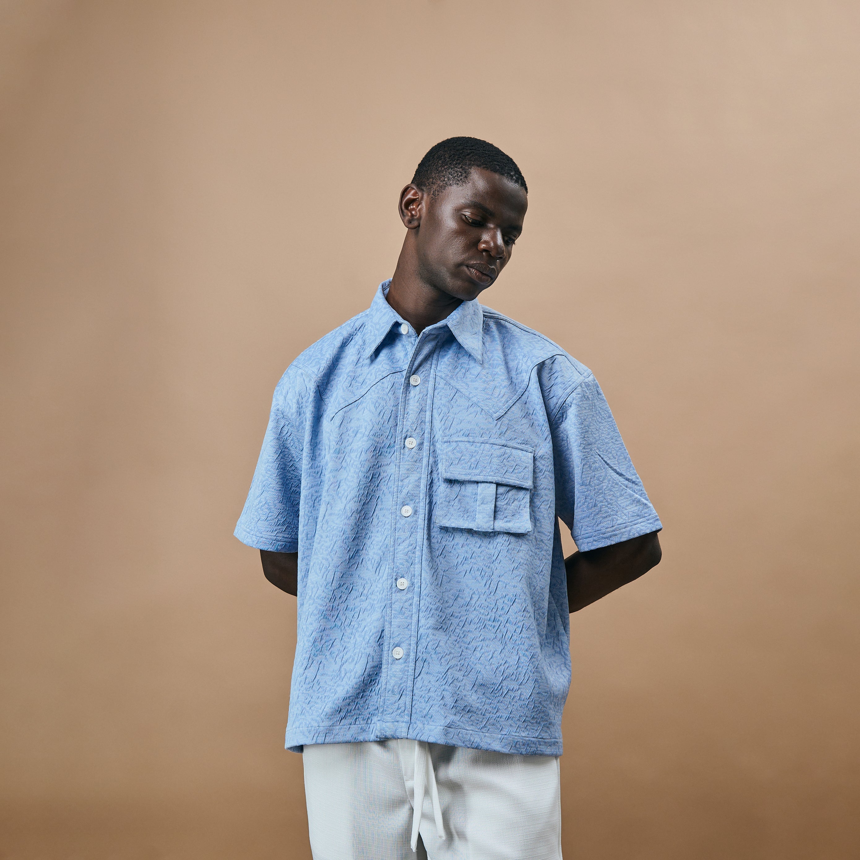CRUSHED JACQUARD KNIT-BLUE SPRING